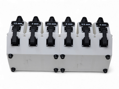 The bottom and feet of the A5 Bonsai Wire Condo